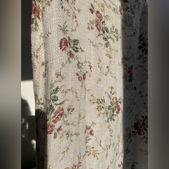 Vintage 90s Emblem Cream Floral Midi Button Down Skirt - Picture 3 of 11